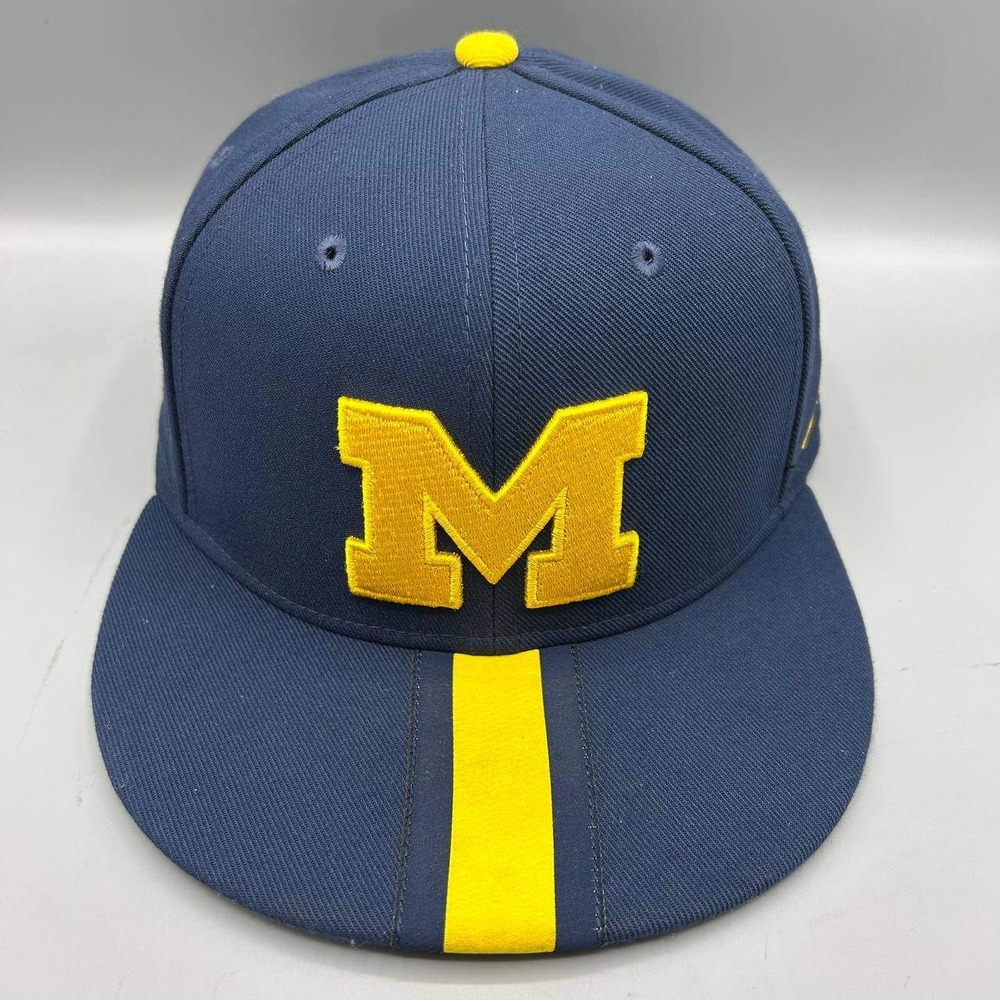 Air Jordan x Michigan Wolverines Hat Men Blue NCAA Jumpman‎ Snap Back Cap